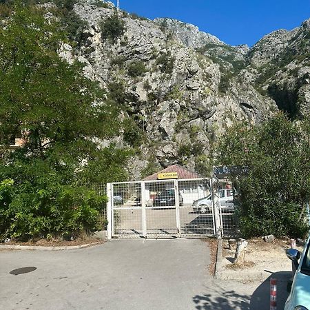 Kotor Old Town Palace Bucha Exterior photo