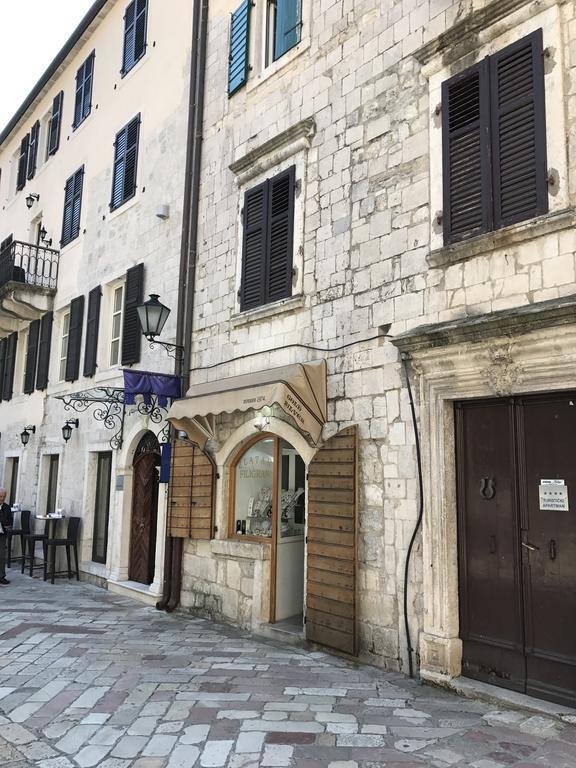 Kotor Old Town Palace Bucha Exterior photo